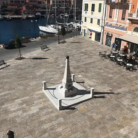 Lejlighed Maison Sur L'ancien Port, La Maddalena La Maddalena (Sassari)