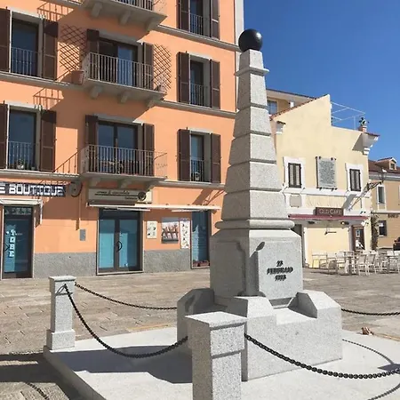 Maison Sur L'ancien Port, La Maddalena * La Maddalena (Sassari)